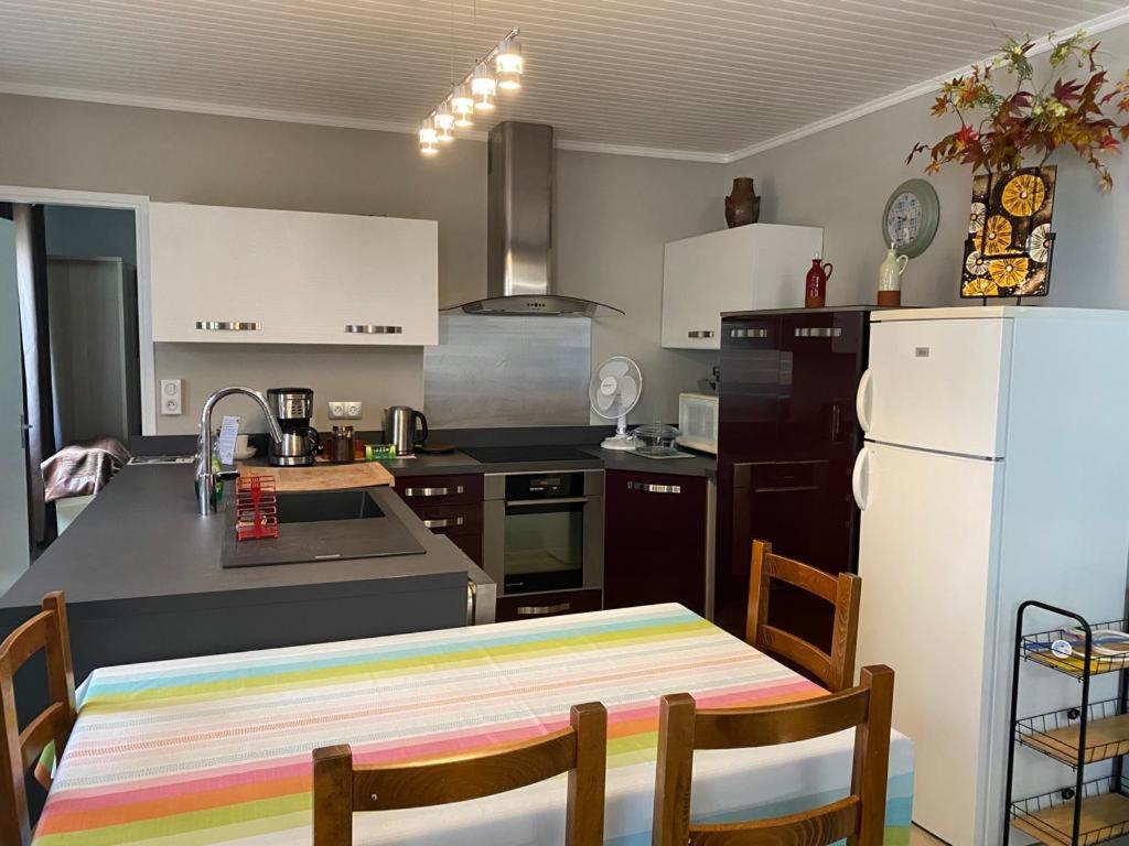 Gite A La Ferme - Confort & Nature Senouillac Eksteriør billede
